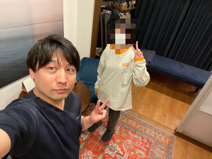 Aちゃんと院長折居俊樹